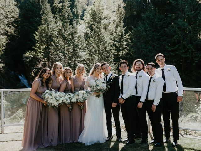 Kahli and Jose&apos;s wedding in Squamish, British Columbia 4