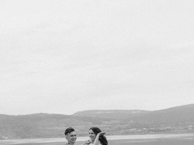 Konstantin and Julia&apos;s wedding in Kelowna, British Columbia 21