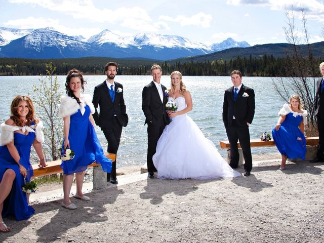 Justin and Sabrina&apos;s wedding in Jasper, Alberta 54