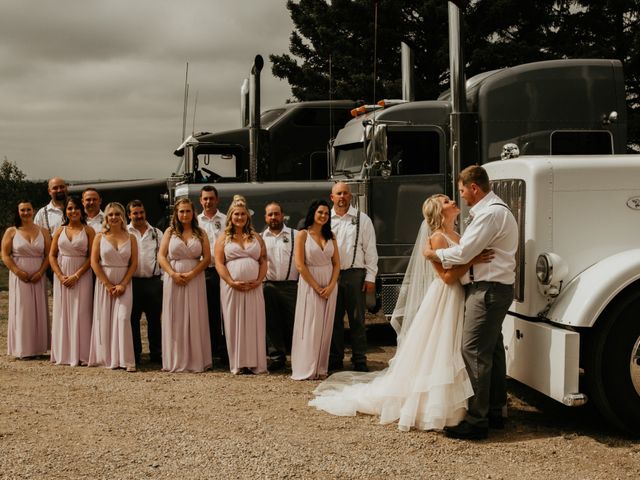 Scott and Kara&apos;s wedding in Innisfail, Alberta 51