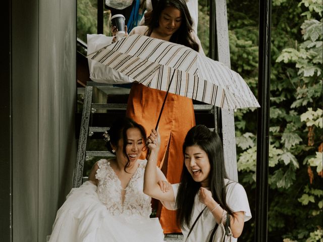 Shogo and Mina&apos;s wedding in Squamish, British Columbia 27