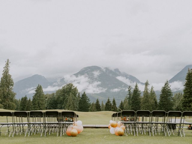 Shogo and Mina&apos;s wedding in Squamish, British Columbia 60