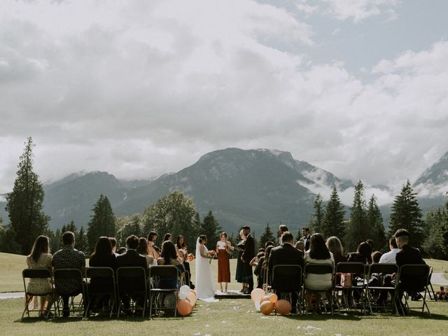 Shogo and Mina&apos;s wedding in Squamish, British Columbia 77