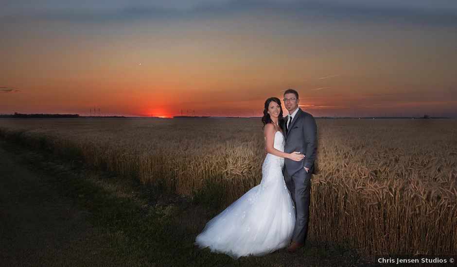 Lee and Tayvia's wedding in Grosse Isle, Manitoba