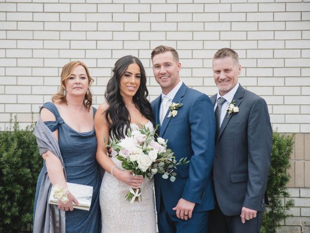 Blake and Katie&apos;s wedding in St Catharines, Ontario 113