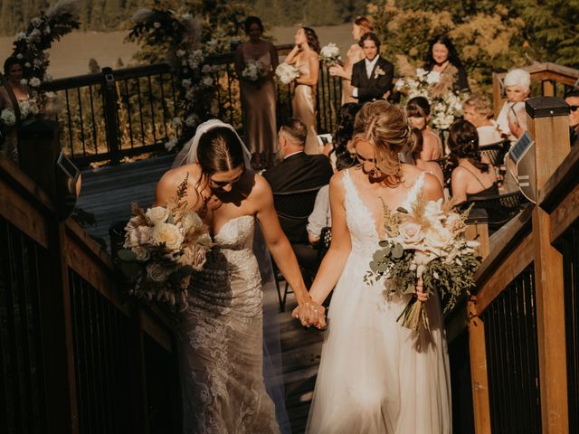 Skylar and Taylor&apos;s wedding in Hope, British Columbia 6