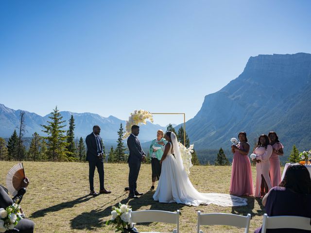 Prince and Ivie&apos;s wedding in Banff, Alberta 19