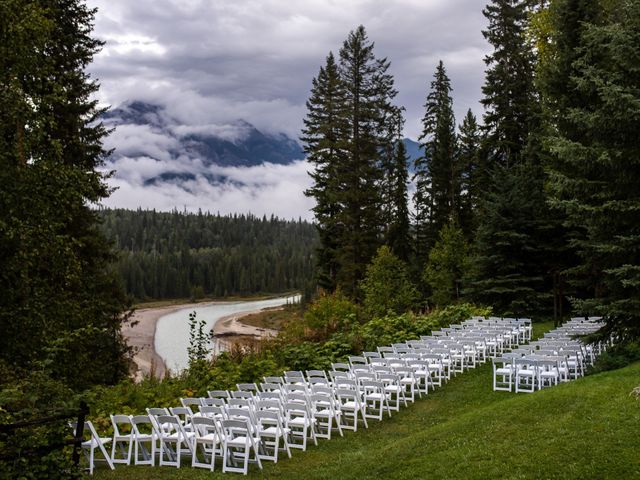 Andre and Hayley&apos;s wedding in Golden, British Columbia 4