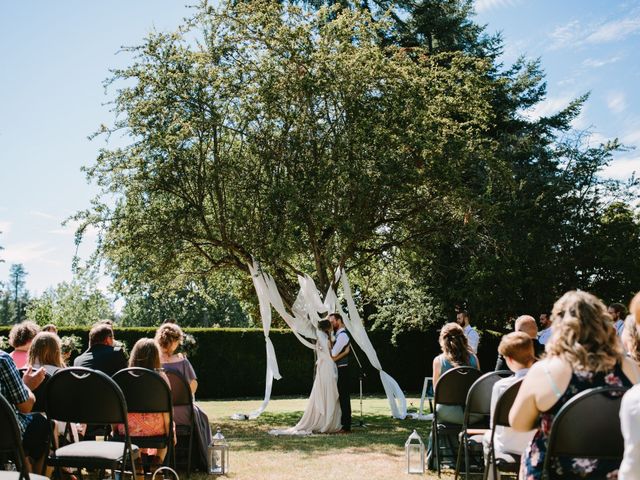 Jeremy and Hannah&apos;s wedding in Victoria, British Columbia 34