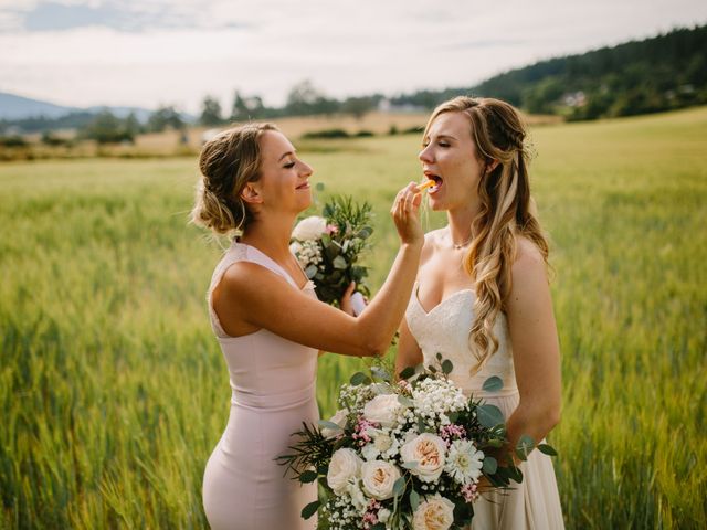 Jeremy and Hannah&apos;s wedding in Victoria, British Columbia 66