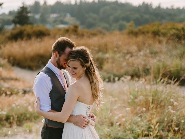 Jeremy and Hannah&apos;s wedding in Victoria, British Columbia 75