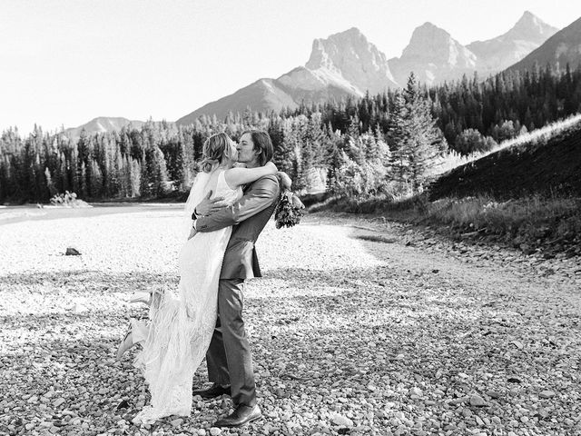 Cole and Jemma&apos;s wedding in Canmore, Alberta 15