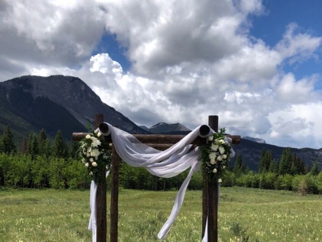 Brad and Brittney&apos;s wedding in Canmore, Alberta 3
