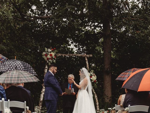 Trent and Shelby&apos;s wedding in Oro-Medonte, Ontario 12