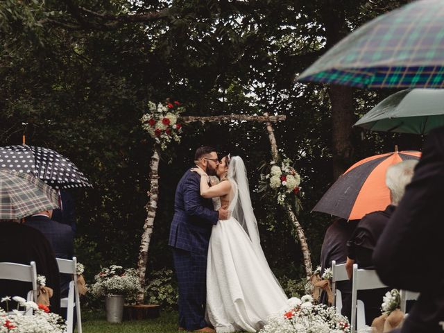 Trent and Shelby&apos;s wedding in Oro-Medonte, Ontario 13