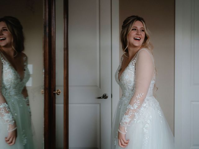 Viktoria and Dan&apos;s wedding in Calgary, Alberta 21