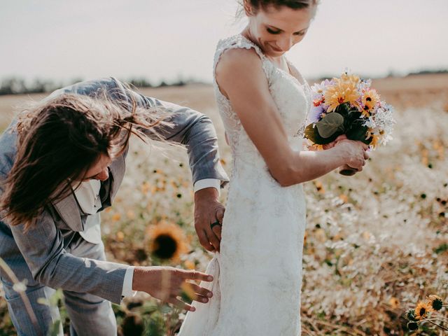 Tyler and Rachael&apos;s wedding in Regina, Saskatchewan 10