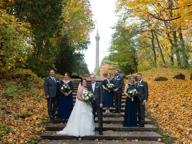 Todd and Bronwyn&apos;s wedding in Niagara on the Lake, Ontario 23