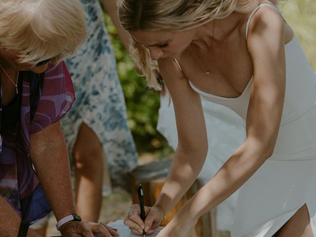 Anthony and Hannah's wedding in Halfmoon Bay, British Columbia 25