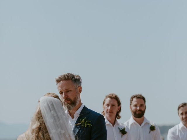 Anthony and Hannah's wedding in Halfmoon Bay, British Columbia 57