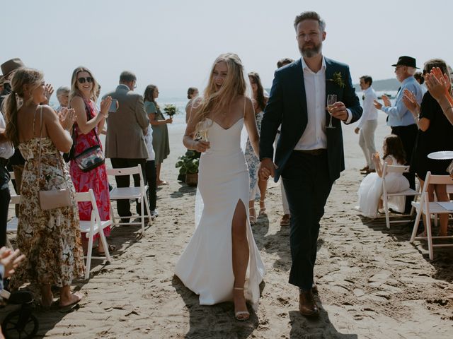 Anthony and Hannah's wedding in Halfmoon Bay, British Columbia 63