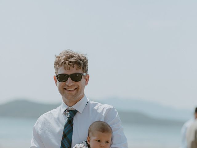 Anthony and Hannah's wedding in Halfmoon Bay, British Columbia 65