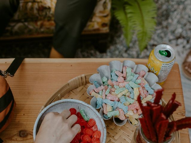 Anthony and Hannah's wedding in Halfmoon Bay, British Columbia 82