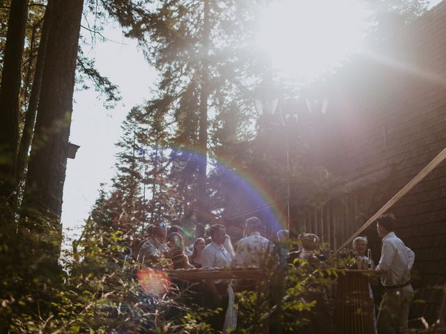 Anthony and Hannah's wedding in Halfmoon Bay, British Columbia 85