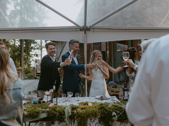 Anthony and Hannah's wedding in Halfmoon Bay, British Columbia 100