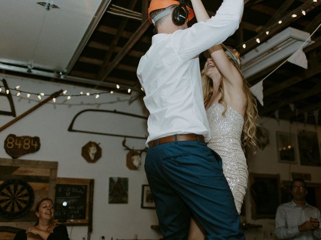 Anthony and Hannah's wedding in Halfmoon Bay, British Columbia 113