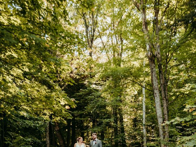 Michael and Samantha&apos;s wedding in Parry Sound, Ontario 13