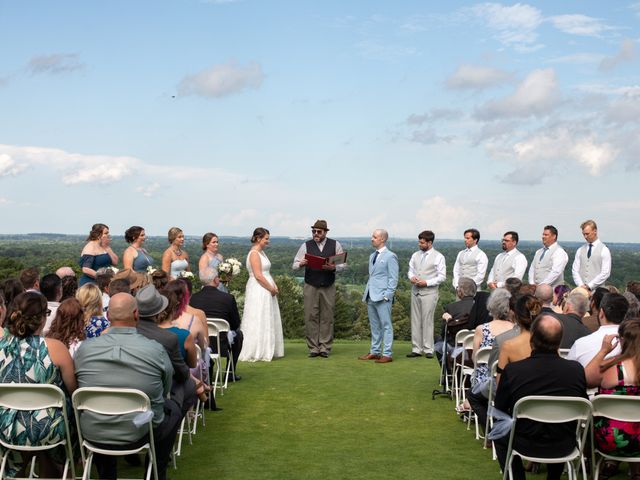 Jordan and Jessica's wedding in Fonthill, Ontario 15