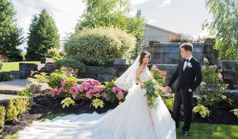 Jonathan and Izabela's wedding in Caledon, Ontario