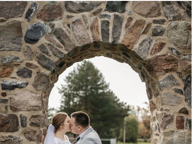 Brandon and Kristen&apos;s wedding in Woodstock, Ontario 3