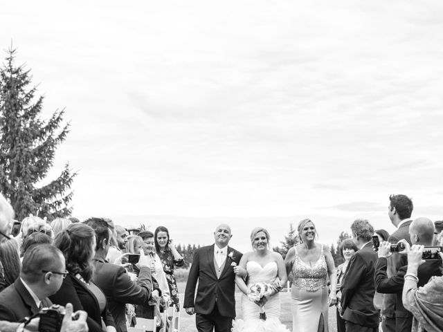 Johnny and Stephanie&apos;s wedding in Caledon, Ontario 26