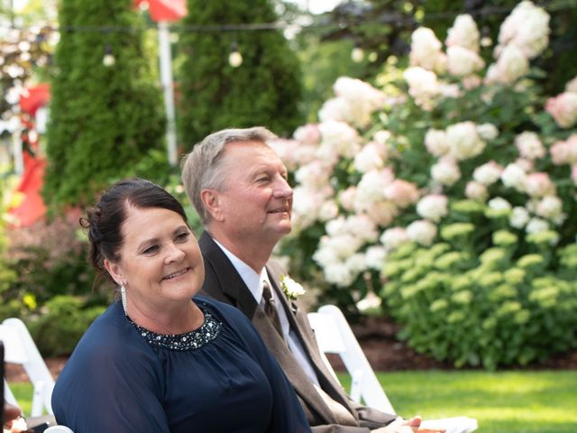 Scott and Vanessa&apos;s wedding in St Catharines, Ontario 14