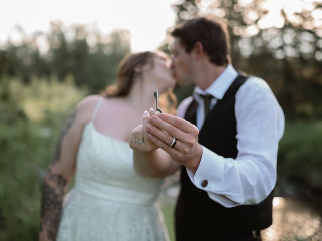 Rolland and Cassidy&apos;s wedding in Sylvan Lake, Alberta 12
