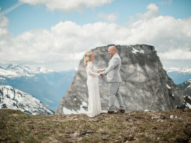 Sam and Ryan's wedding in Revelstoke, British Columbia 20