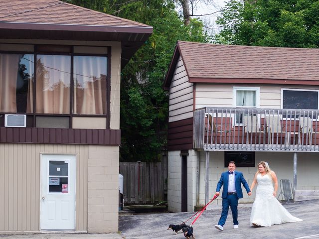 Dylan and Chloe's wedding in Sauble Beach, Ontario 51