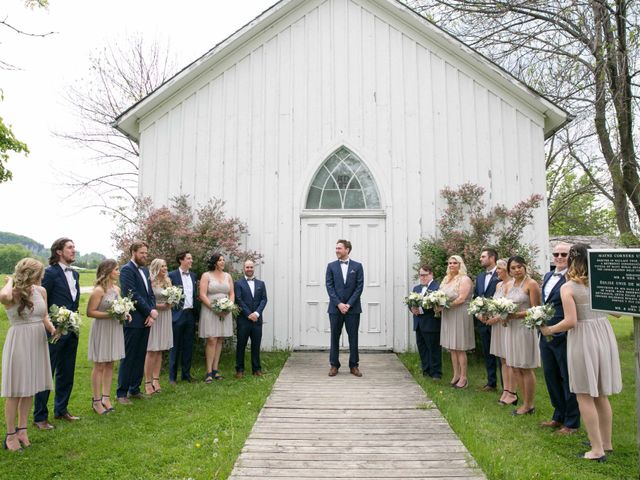 Mackenzie and Cayla&apos;s wedding in Milton, Ontario 24