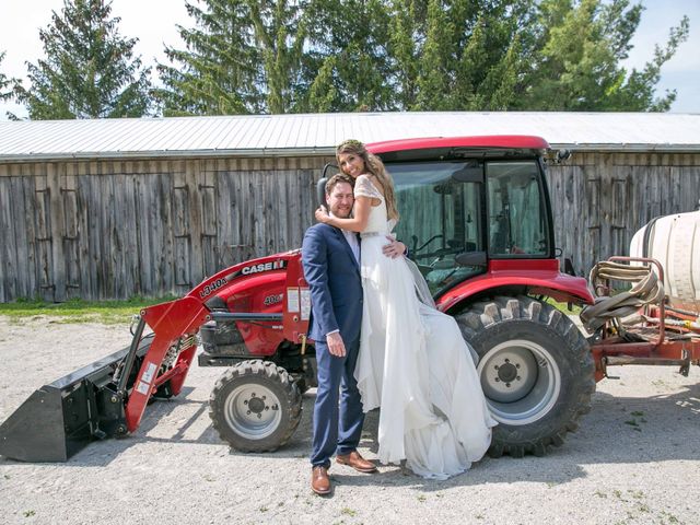 Mackenzie and Cayla&apos;s wedding in Milton, Ontario 41