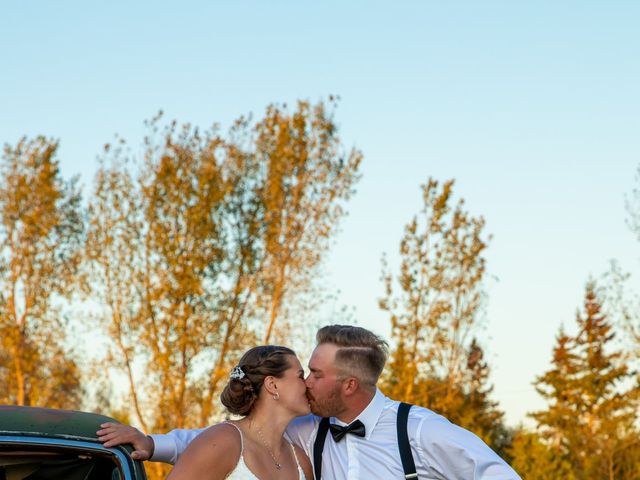 Noah and Tessa's wedding in La Broquerie, Manitoba 25