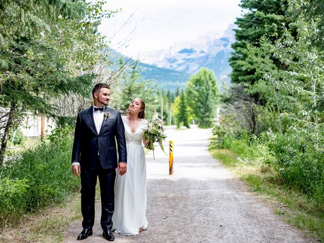 Larry and Christine&apos;s wedding in Canmore, Alberta 5