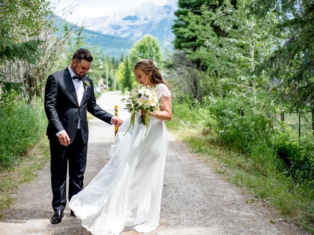 Larry and Christine&apos;s wedding in Canmore, Alberta 7