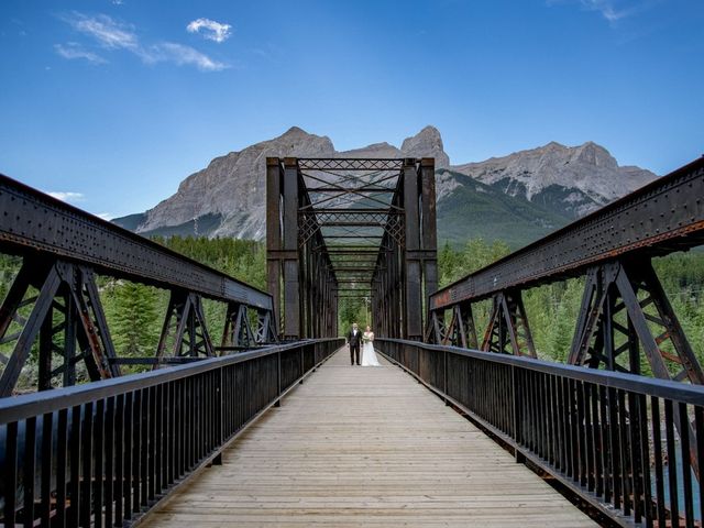 Larry and Christine&apos;s wedding in Canmore, Alberta 11