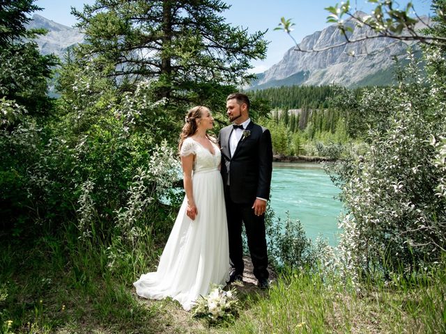 Larry and Christine&apos;s wedding in Canmore, Alberta 17