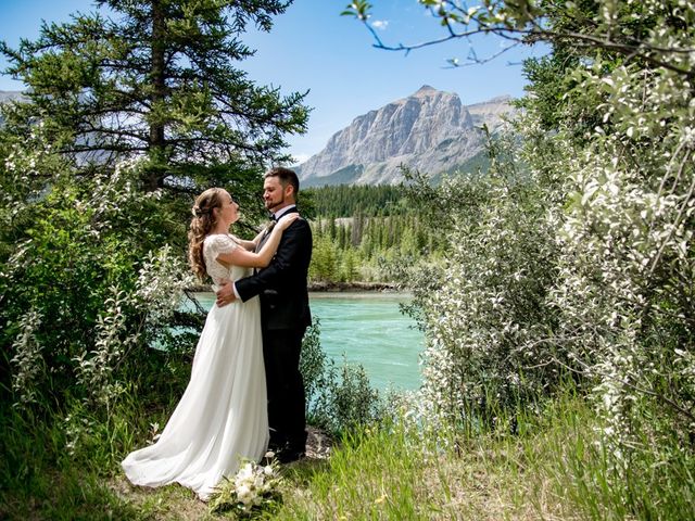 Larry and Christine&apos;s wedding in Canmore, Alberta 18