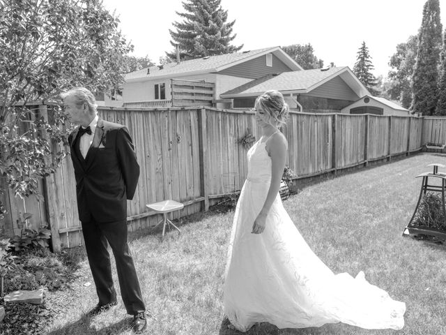 Jenna and Tim&apos;s wedding in Winnipeg, Manitoba 14