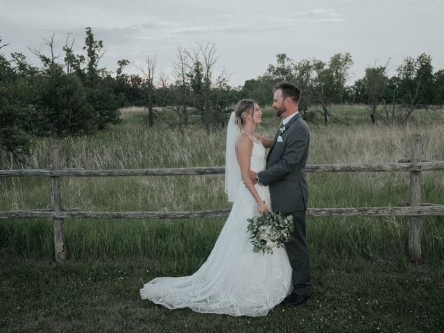 Jenna and Tim&apos;s wedding in Winnipeg, Manitoba 111