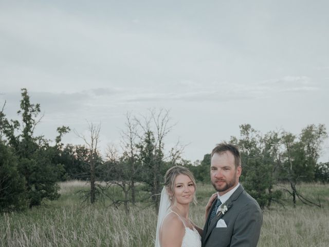 Jenna and Tim&apos;s wedding in Winnipeg, Manitoba 113